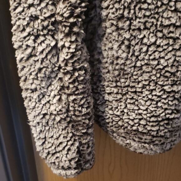 Thread and Supply Wubby Sweater - Picture 9 of 9